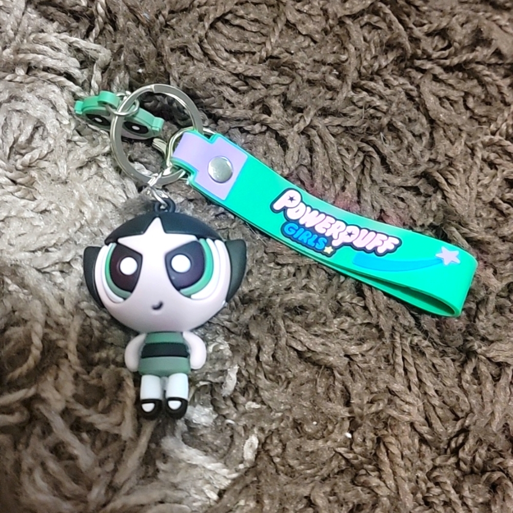 NWT POWERPUFF GIRLS Buttetcup keychain